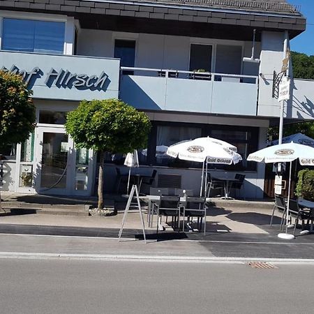 Hotel Restaurant Hirsch Schmiechen Exterior photo